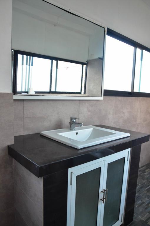 Appartement The Number 8 à Dehiwala-Mont Lavinia Extérieur photo